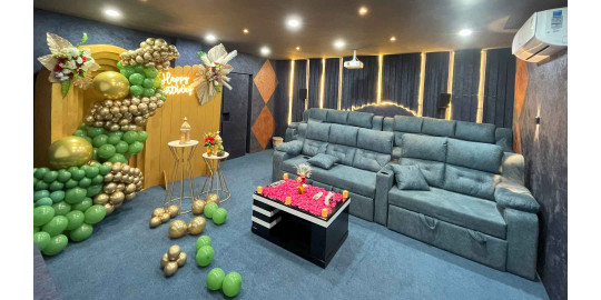 How to Surprise Your Husband on Birthday/Anniversary, A Memorable Celebration in a Private Theater