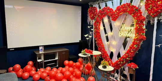 Private Theatre for Couples in Hyderabad: Romantic Celebration at ShowCity