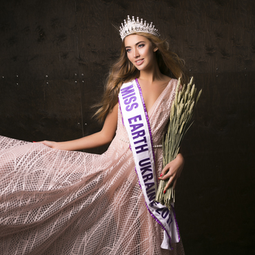 Sash and Crown
